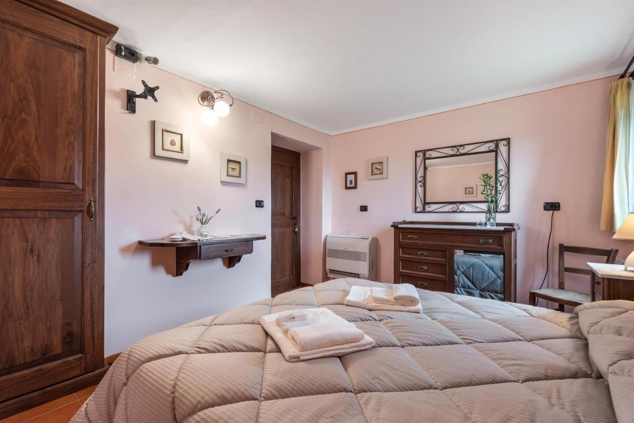 Bed and Breakfast Casale Dei Gelsi Castiglione In Teverina Экстерьер фото